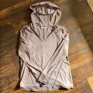 Long sleeve hooded shirt